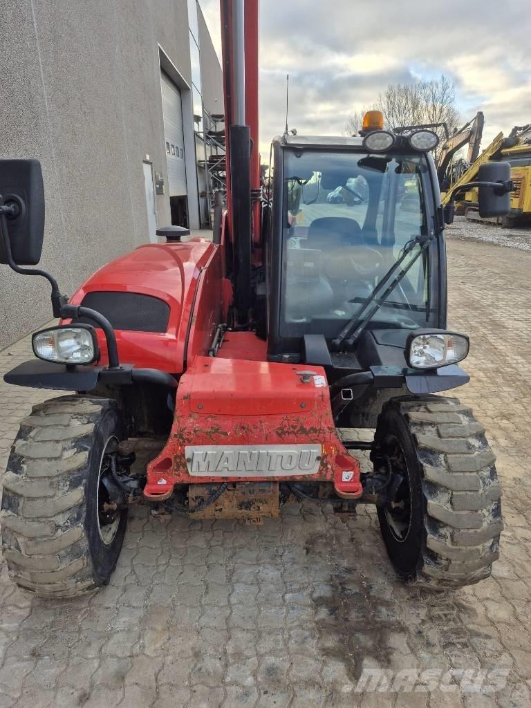 Manitou MT 625 H 伸縮臂操作車