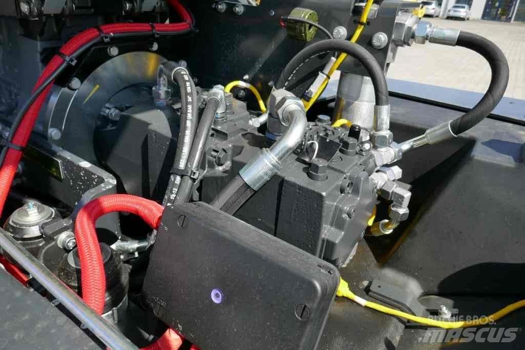 Bomag BW 213 D-5 土壤壓實機