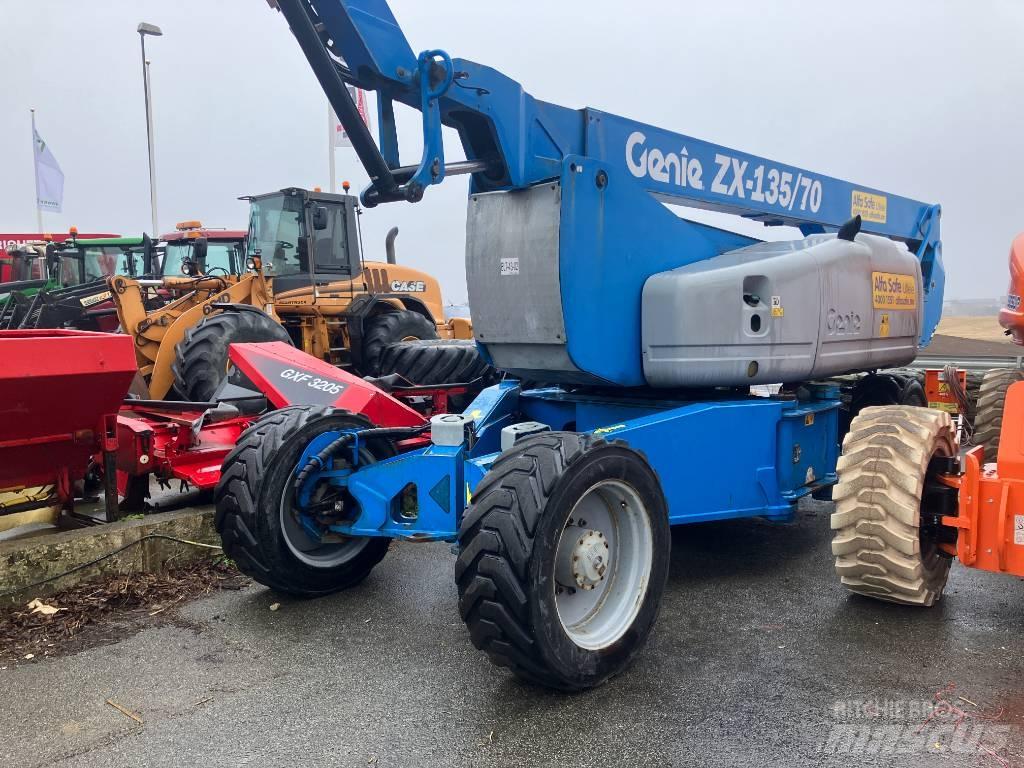 Genie Z 135/70 曲臂高空作業車