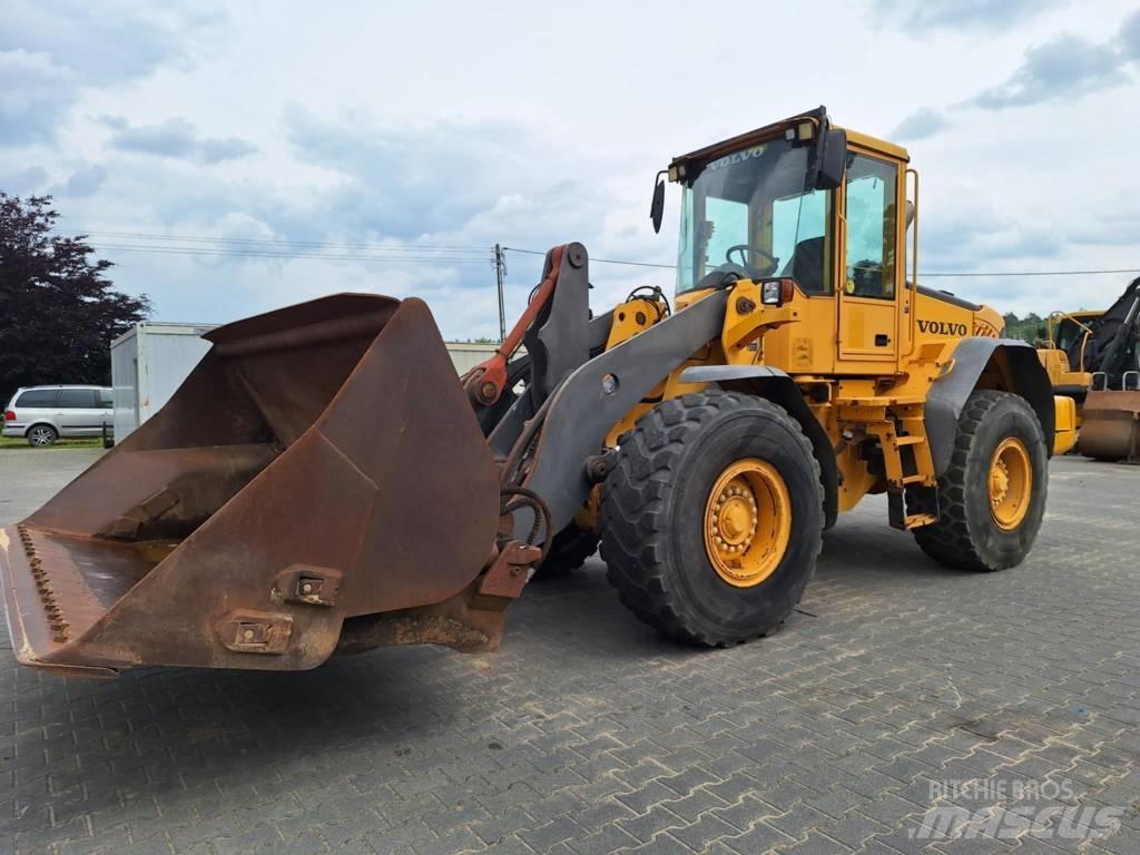 Volvo L 90 E 輪胎式裝載機