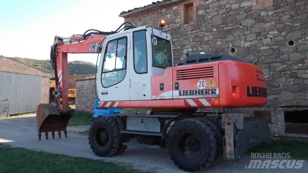 Liebherr A 900 C 旋轉式挖土機/掘鑿機/挖掘機