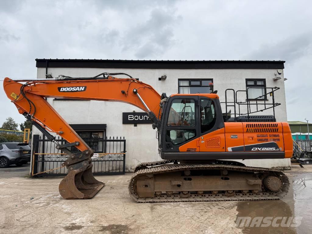 Doosan DX 225 LC-5 履帶式 挖土機/掘鑿機/挖掘機