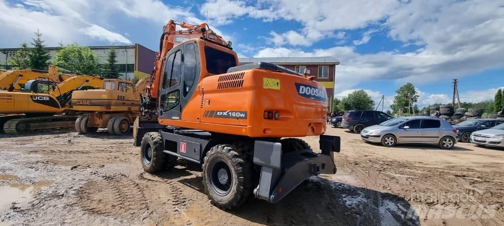 Doosan DX 160 W 旋轉式挖土機/掘鑿機/挖掘機