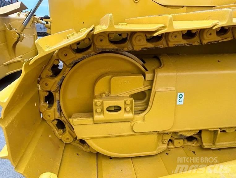 Komatsu D 65PX-18 履帶推土機