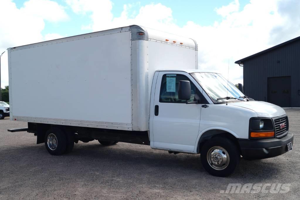 GMC Savana G3500 貨箱式卡車
