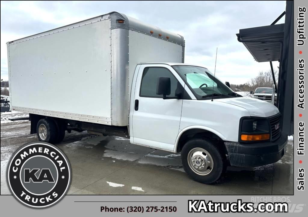 GMC Savana G3500 貨箱式卡車