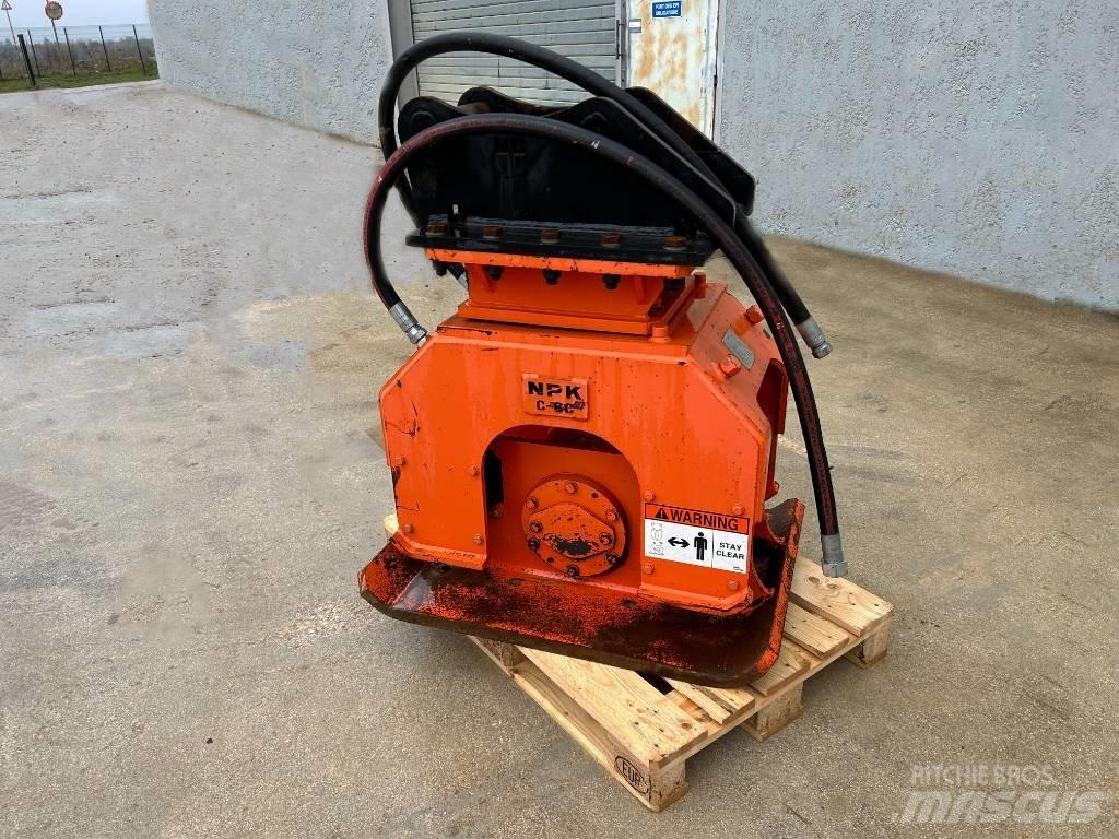 NPK C 6 C 滾壓機