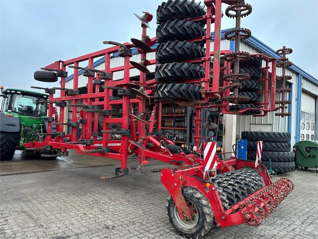 Horsch Tiger 6 XL 中耕管理機