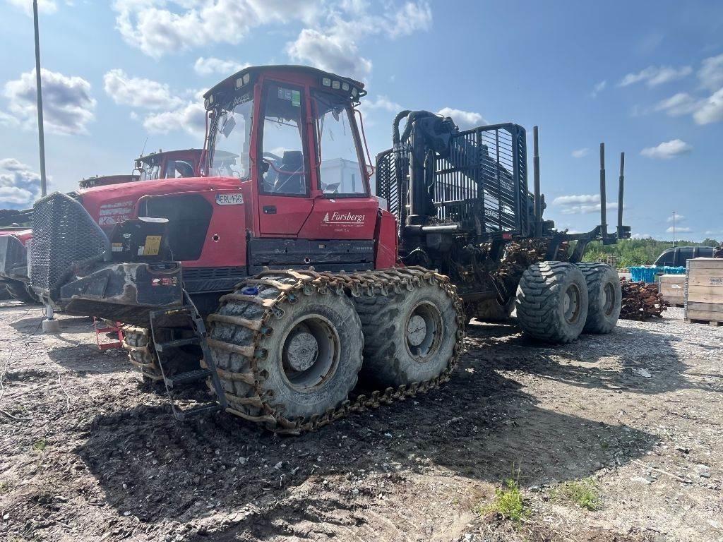 Komatsu 895 集運機