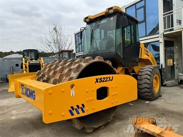 XCMG XS 223 J 單輪滾壓機
