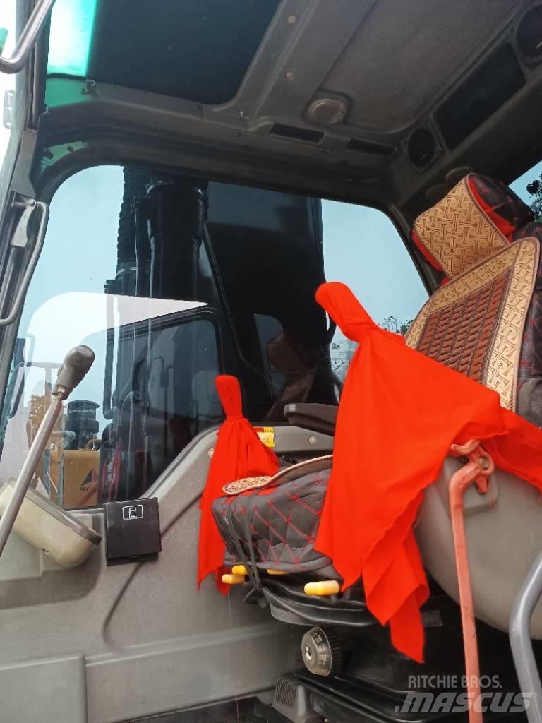 Volvo EC 210 中型挖土機/掘鑿機/挖掘機 7t-12t