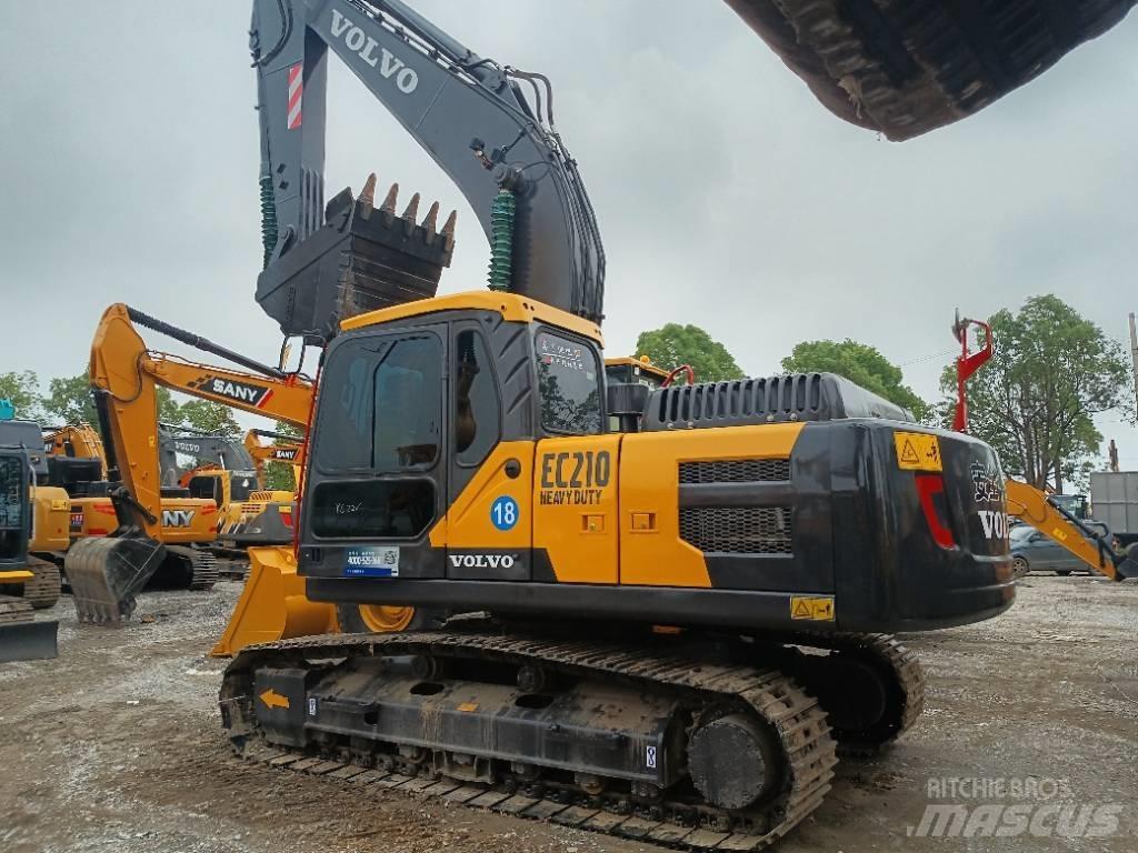 Volvo EC 210 中型挖土機/掘鑿機/挖掘機 7t-12t