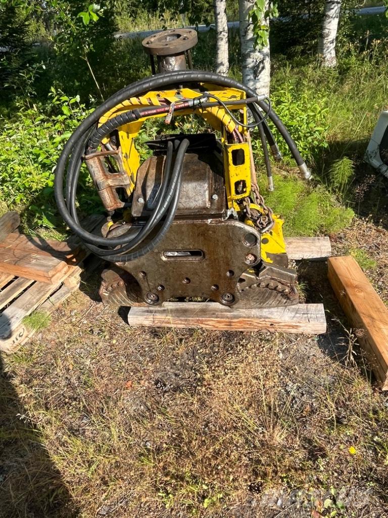 Moipu 300 FI 收穫機頭