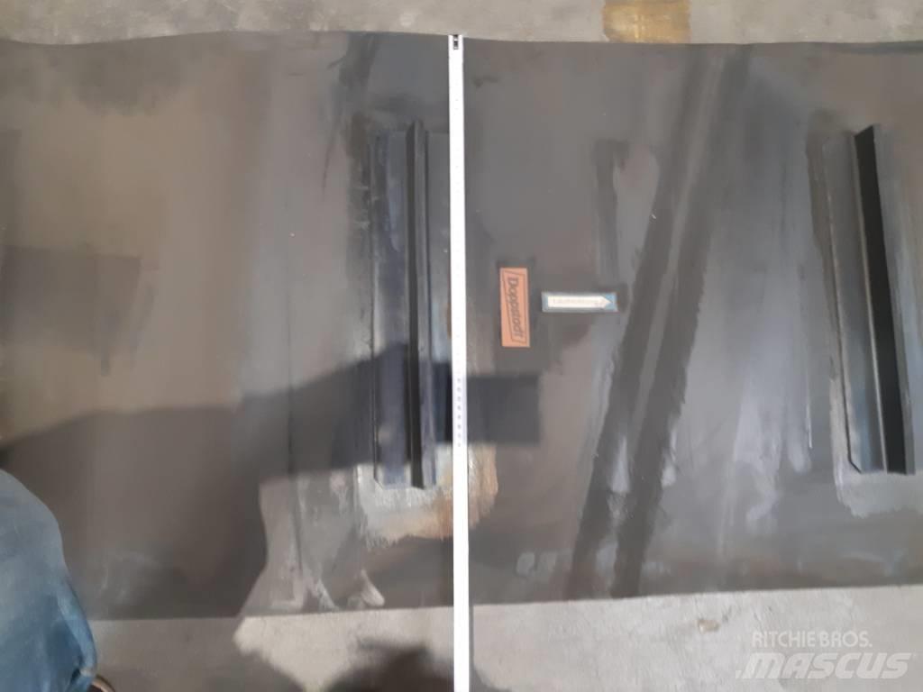 Doppstadt DW 3060 K 工程軋碎機(壓碎機)