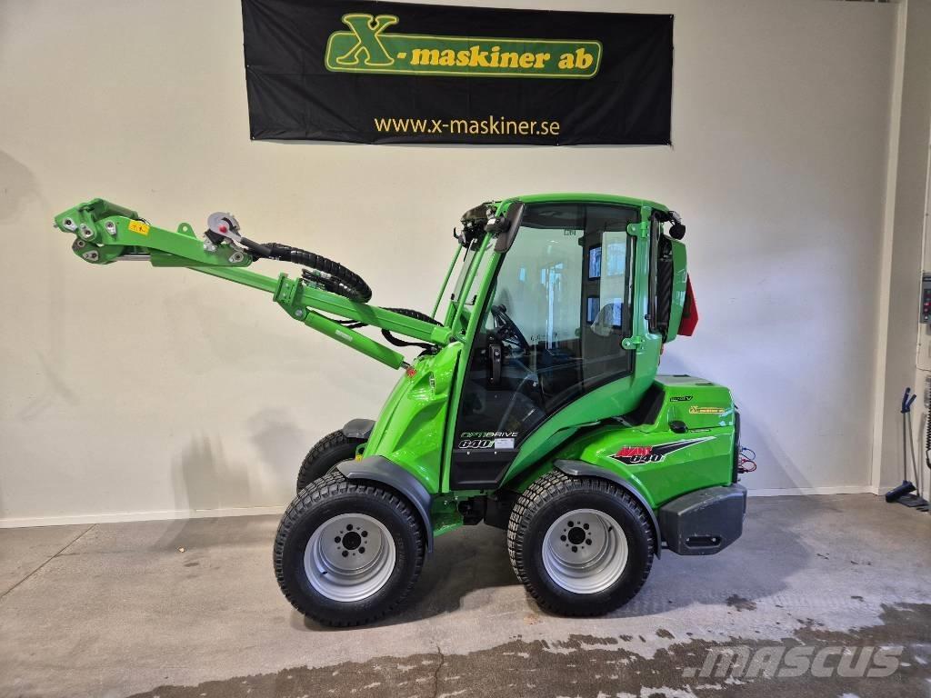 Avant 640 滑移轉向裝載機