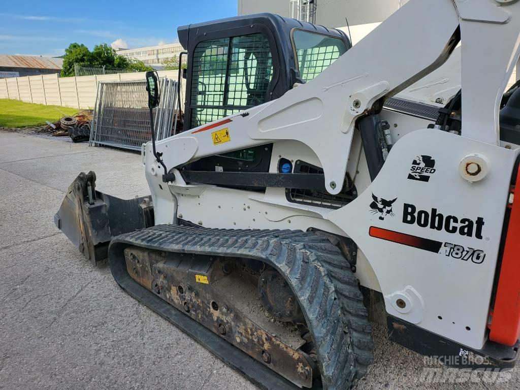 Bobcat T870 滑移轉向裝載機
