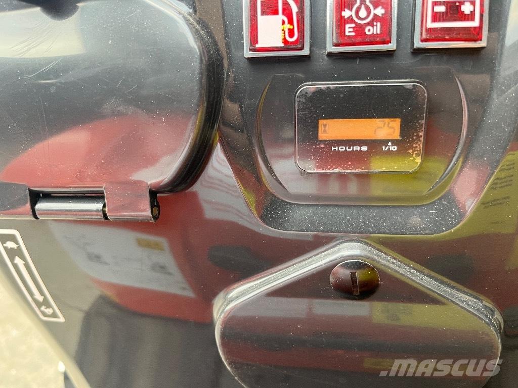 Kubota U 10-5 小型挖土機/掘鑿機<7t(小型挖掘機)