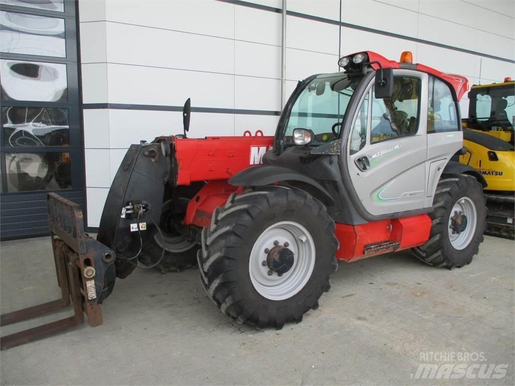 Manitou MLT840 農業用伸縮臂裝載機