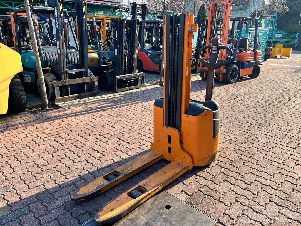 Still EGV 10 V-4101 自走式堆積機