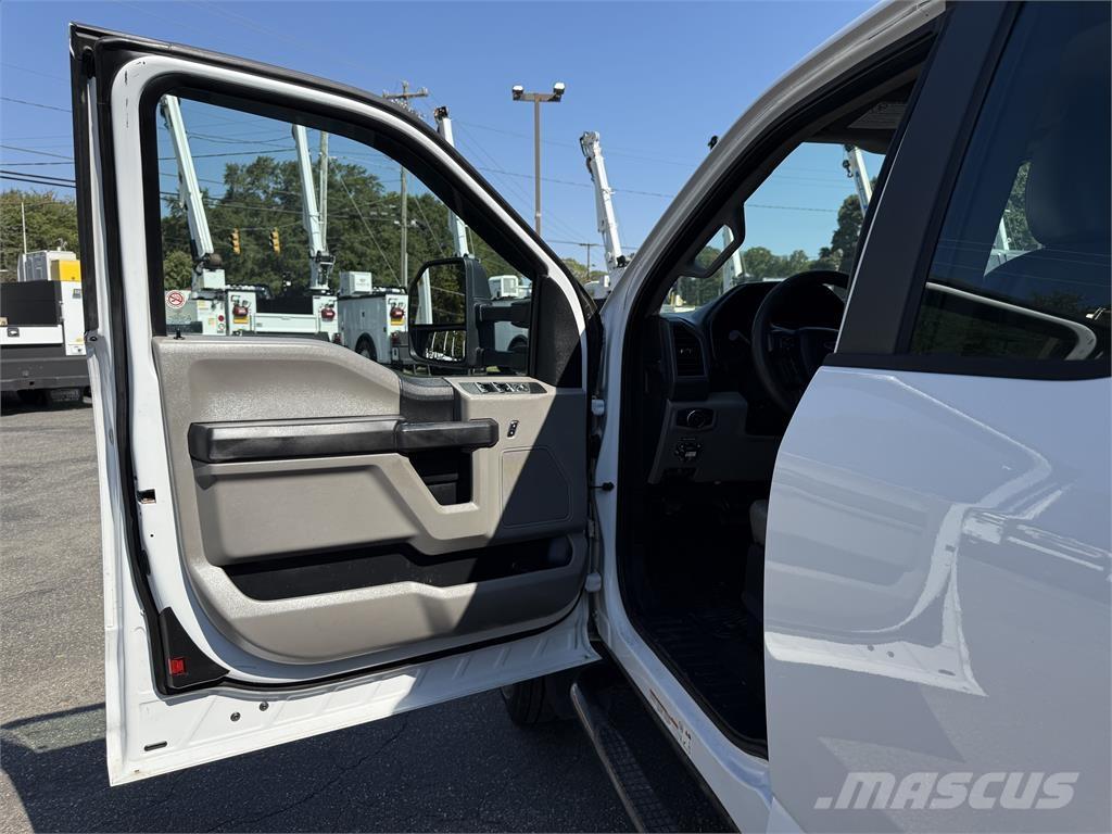 Ford F550 都市/通用型車輛