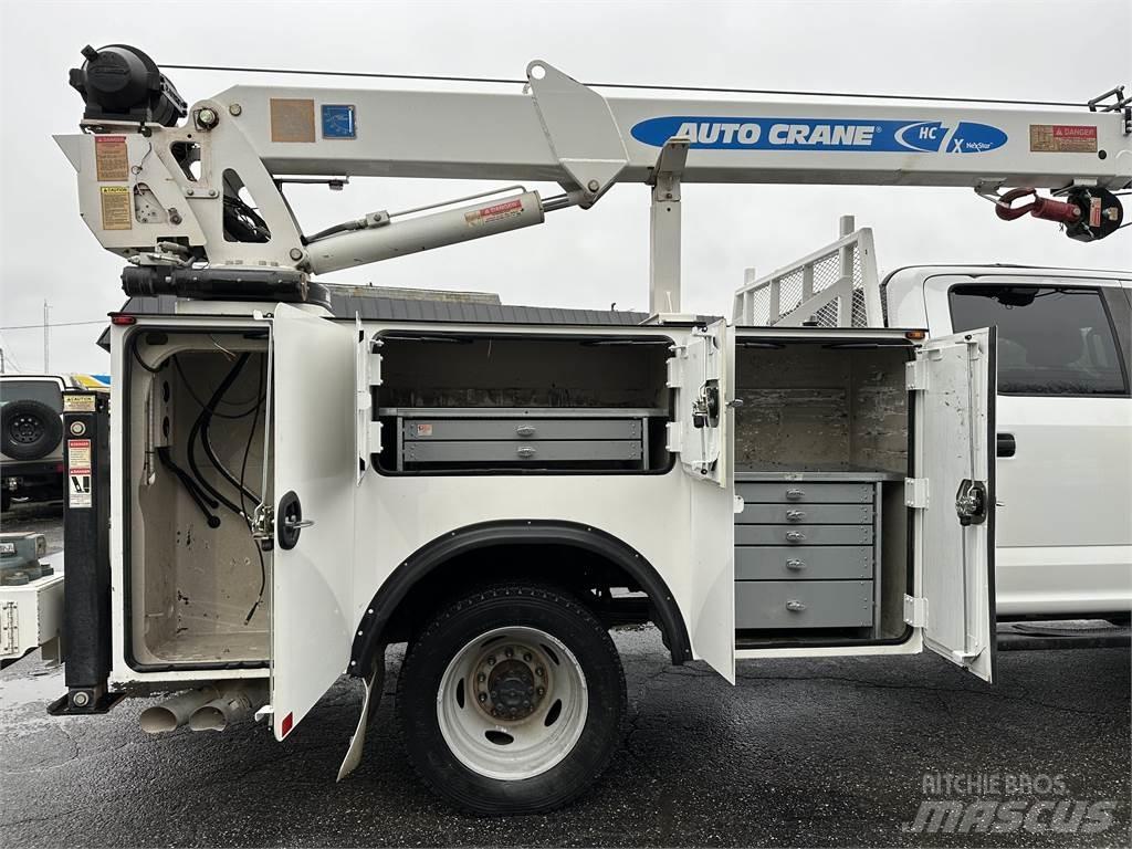 Ford F550 都市/通用型車輛