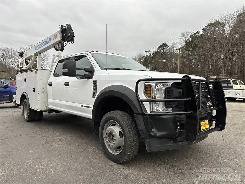 Ford F550 都市/通用型車輛