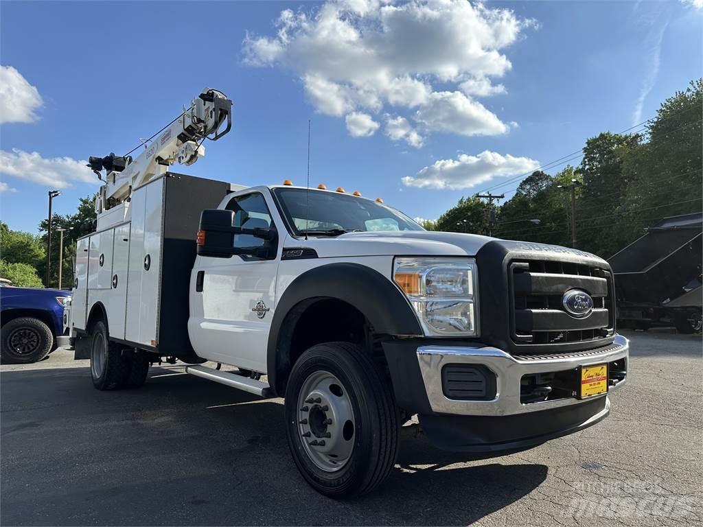 Ford F550 都市/通用型車輛