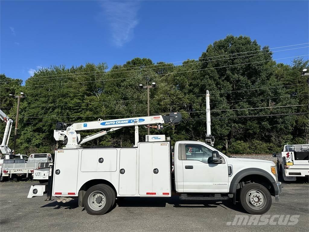 Ford F550 都市/通用型車輛
