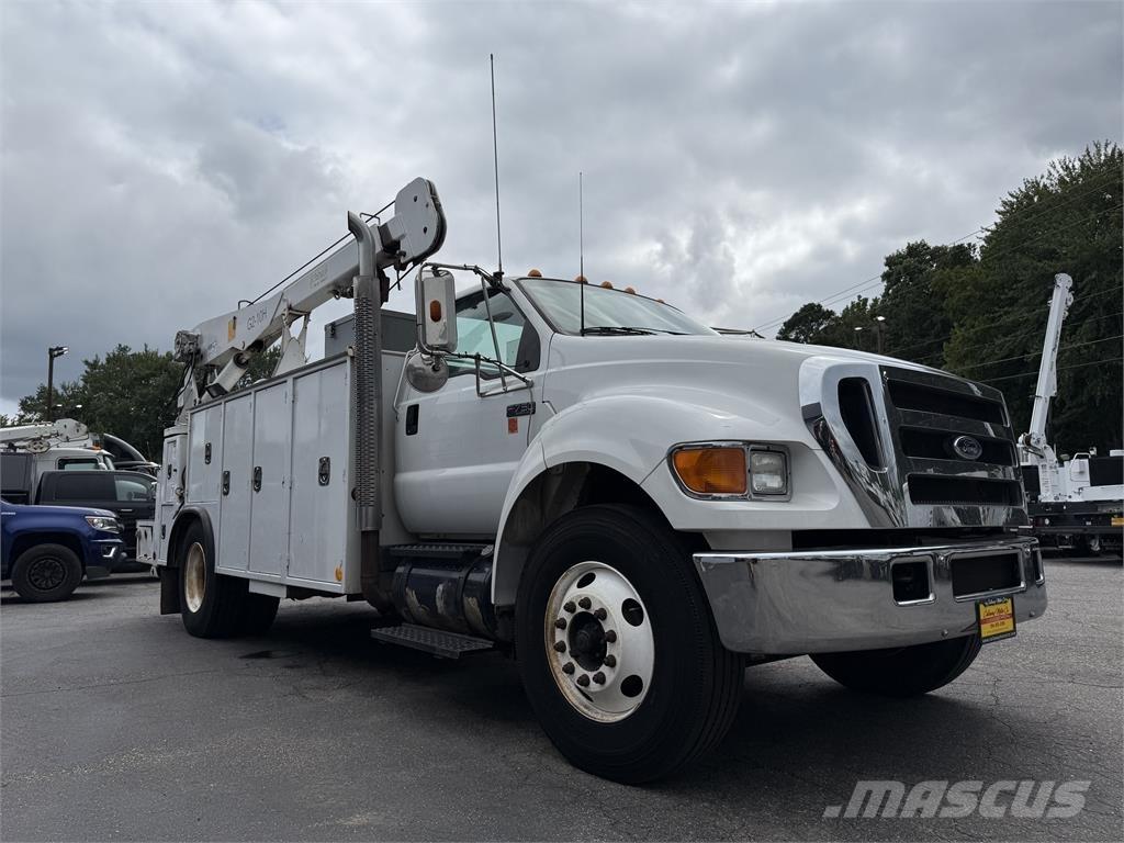 Ford F750 都市/通用型車輛