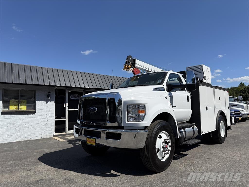 Ford F750 都市/通用型車輛