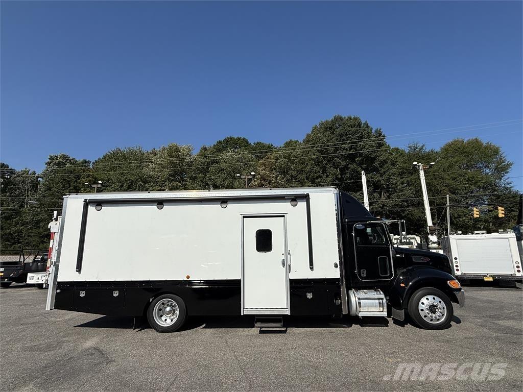Peterbilt 337 其他貨車