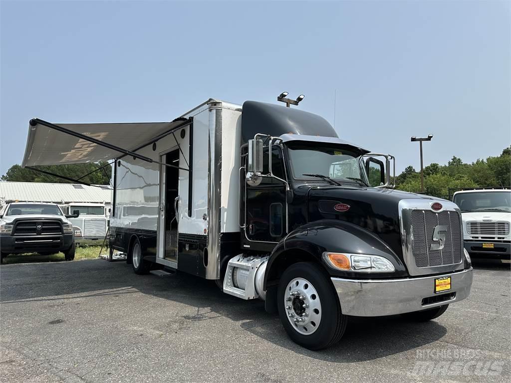 Peterbilt 337 其他貨車