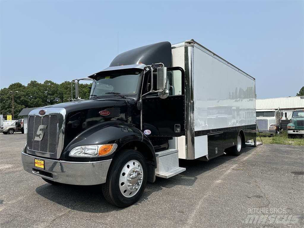 Peterbilt 337 其他貨車