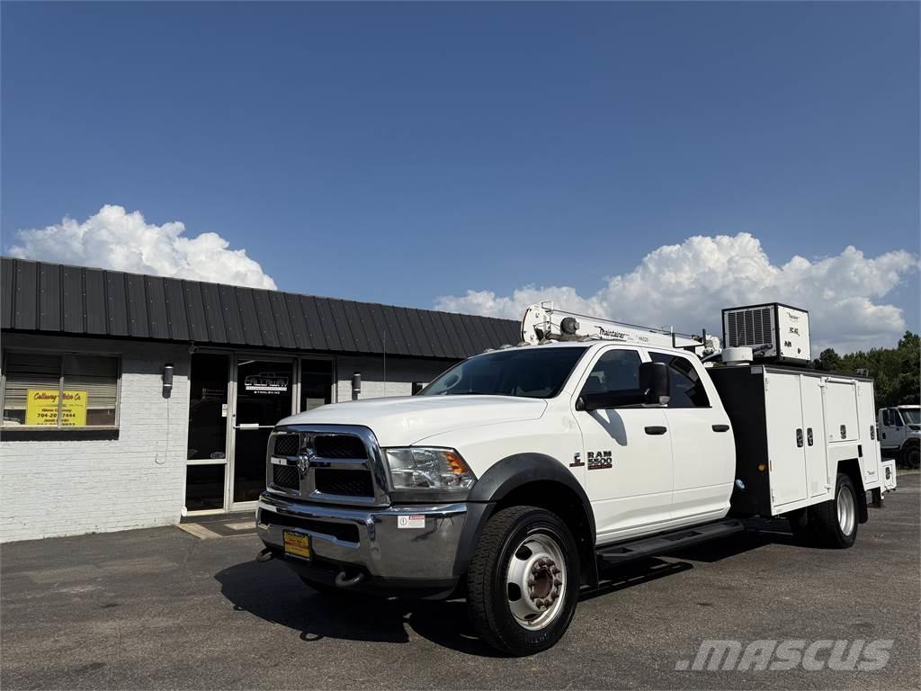 RAM 5500 都市/通用型車輛