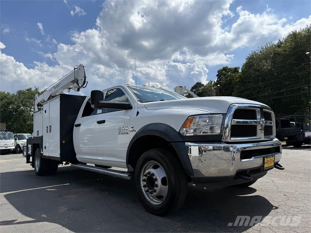 RAM 5500 都市/通用型車輛