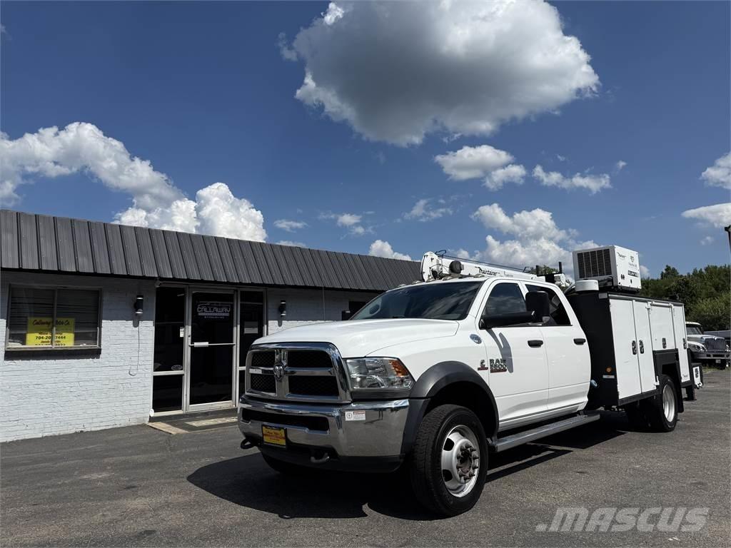 RAM 5500 都市/通用型車輛