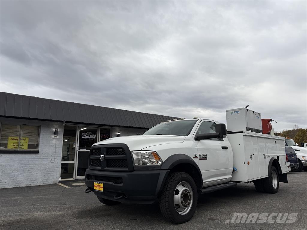 RAM 5500 都市/通用型車輛