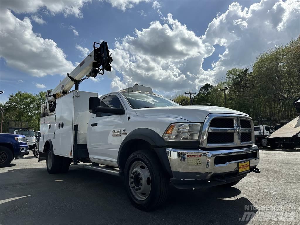 RAM 5500 都市/通用型車輛