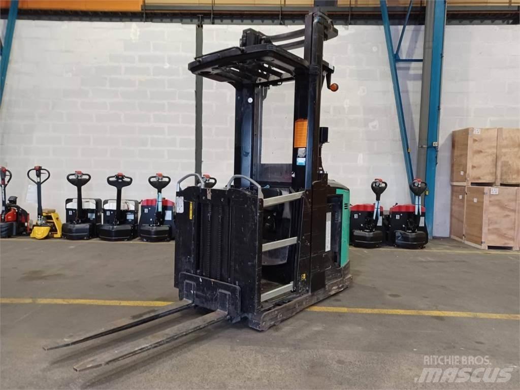 CAT NOH10N 中端式裝載機