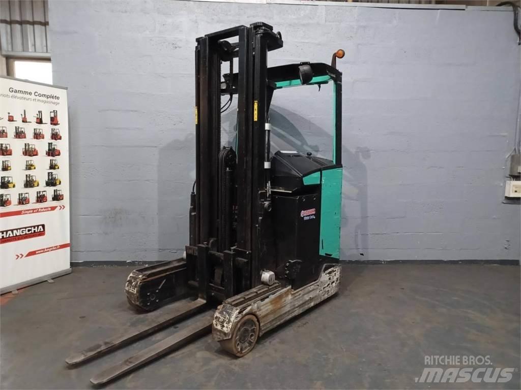 CAT NR16N 前伸式堆高機(叉車)