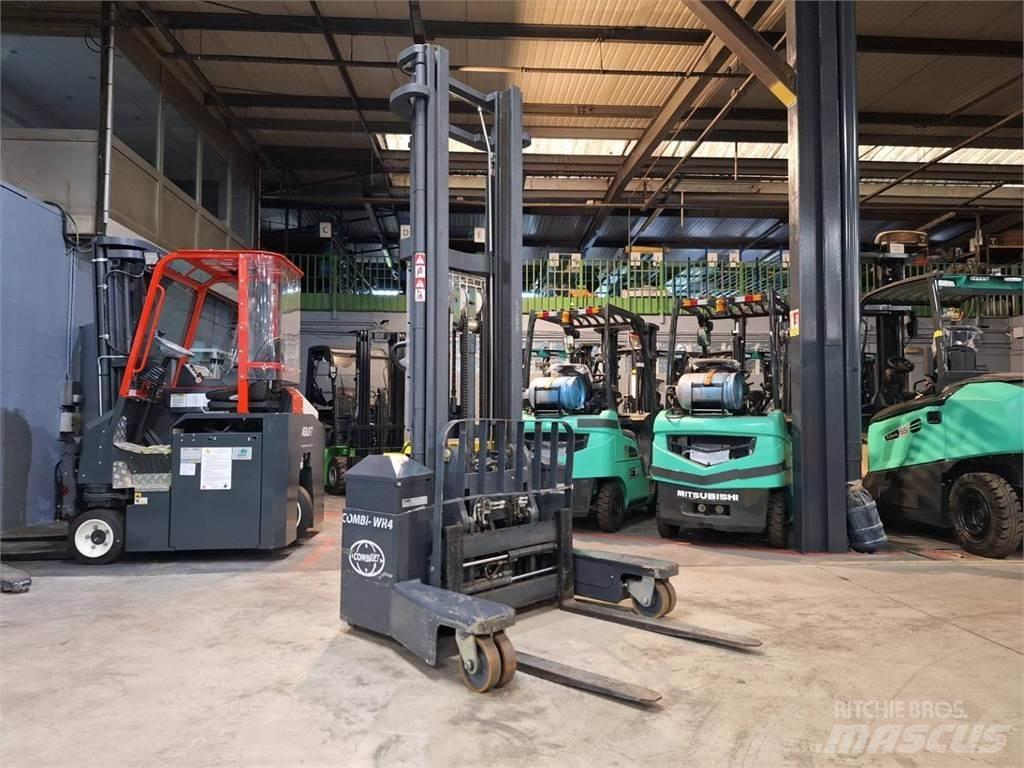 Combilift WR4 行走控制式堆積機