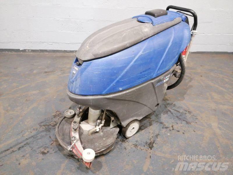 Dulevo H555 清掃車