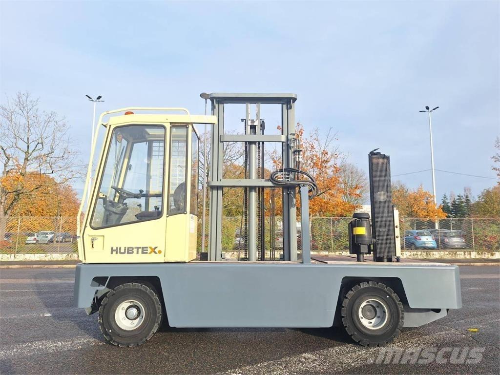 Hubtex S30 D 鏟裝機