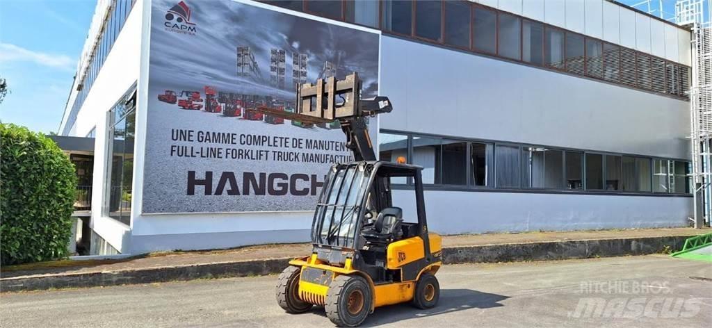 JCB TLT30D 農業用伸縮臂裝載機