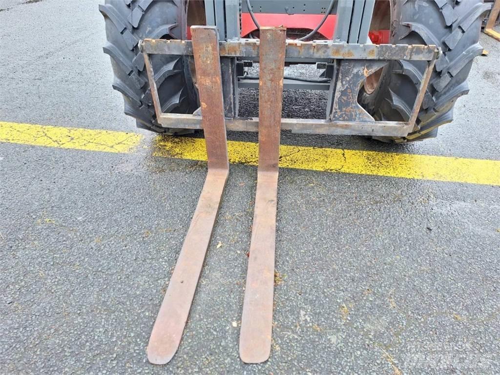 Manitou M30.2 越野車