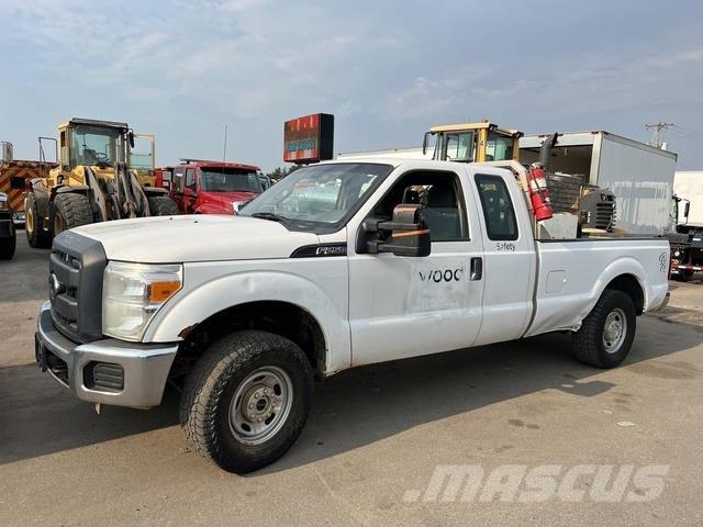 Ford SUPER DUTY 4X4 其他