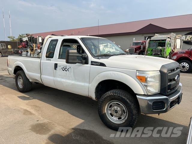 Ford SUPER DUTY 4X4 其他