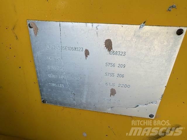 JCB 524 50 其他