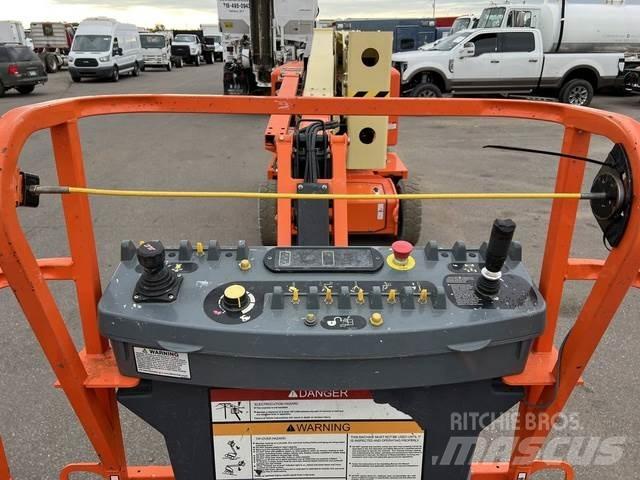 JLG E400AJP 其他