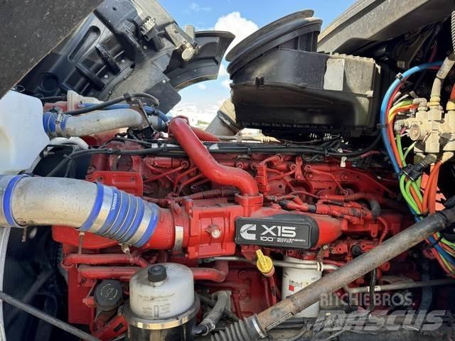 Kenworth T880 其他